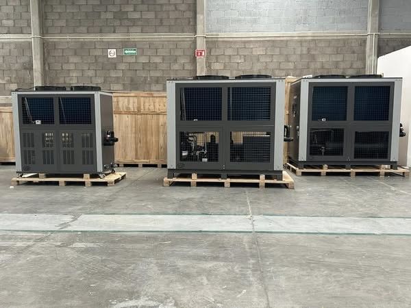 25RT التبريد الصناعي عالية الكفاءة لتوفير الطاقة المكثف المستورد مختبر التحكم الذكي في درجة حرارة PID / أشباه الموصلات / ليزر التكيف متعدد الصناعات نظام الدورة الداخلية المبردة بالهواء
